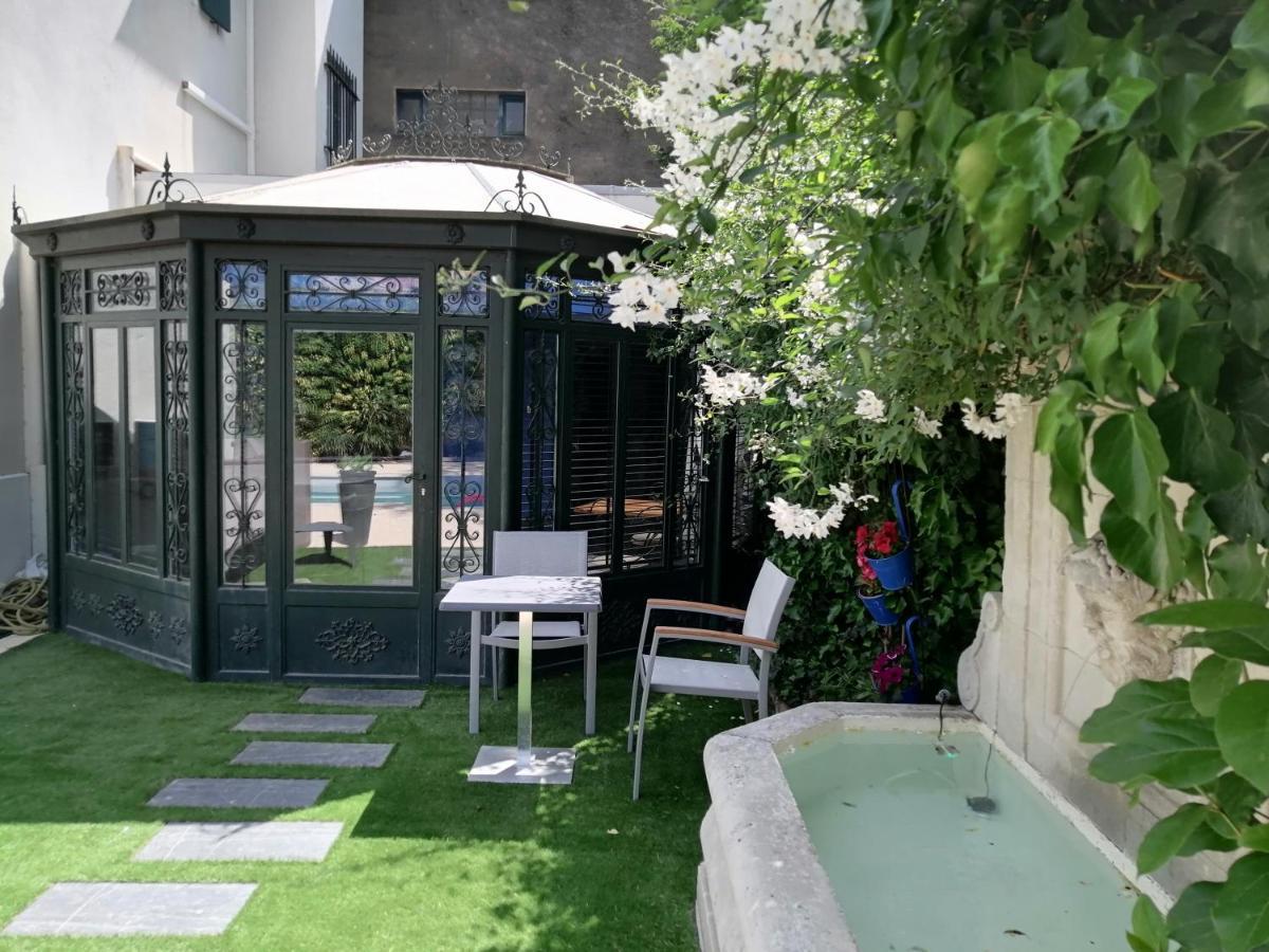 Les Jardins De La Fontaine Bed & Breakfast Ales Exterior photo