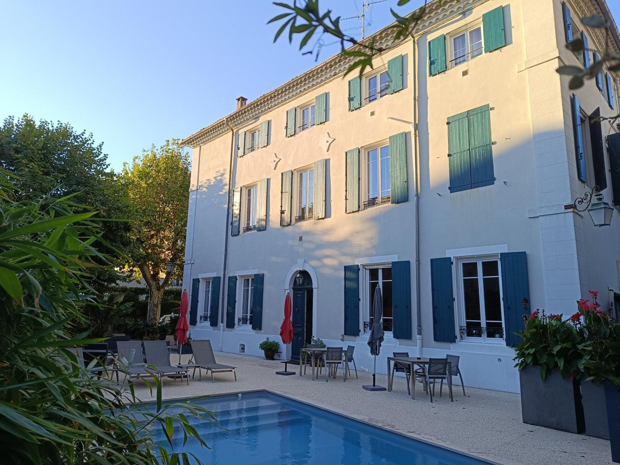 Les Jardins De La Fontaine Bed & Breakfast Ales Exterior photo