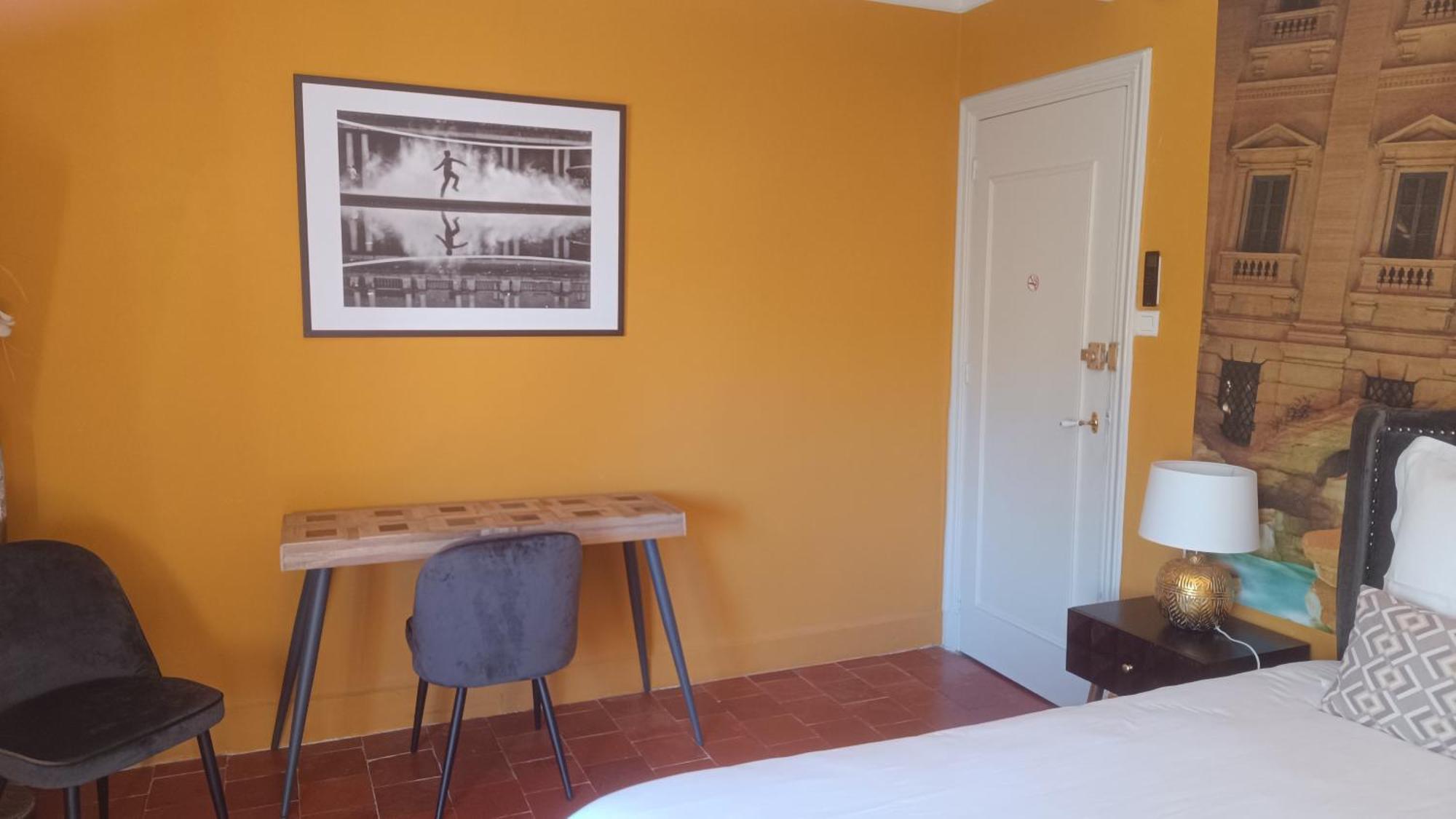 Les Jardins De La Fontaine Bed & Breakfast Ales Exterior photo